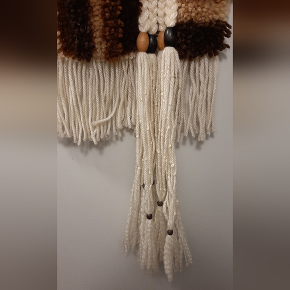Vintage 1970s Latch Hook Rug Wall Hanging Yarn Art Boho Hippie 14" x 38"  Recent - Picture 4 of 6